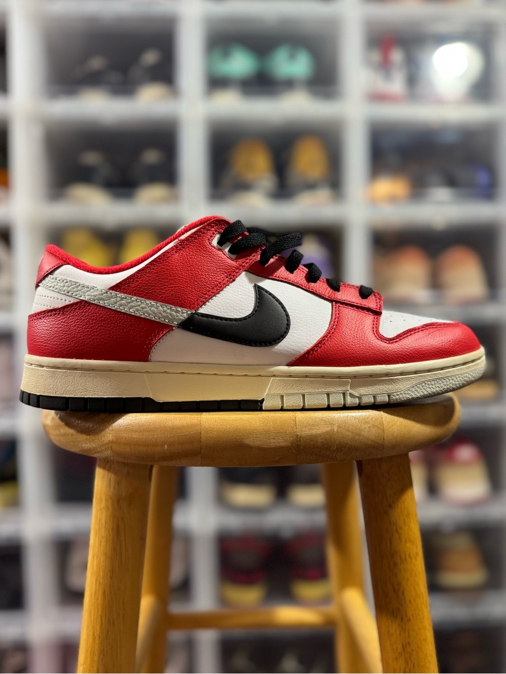Nike Dunk Low ‘Chicago Red’